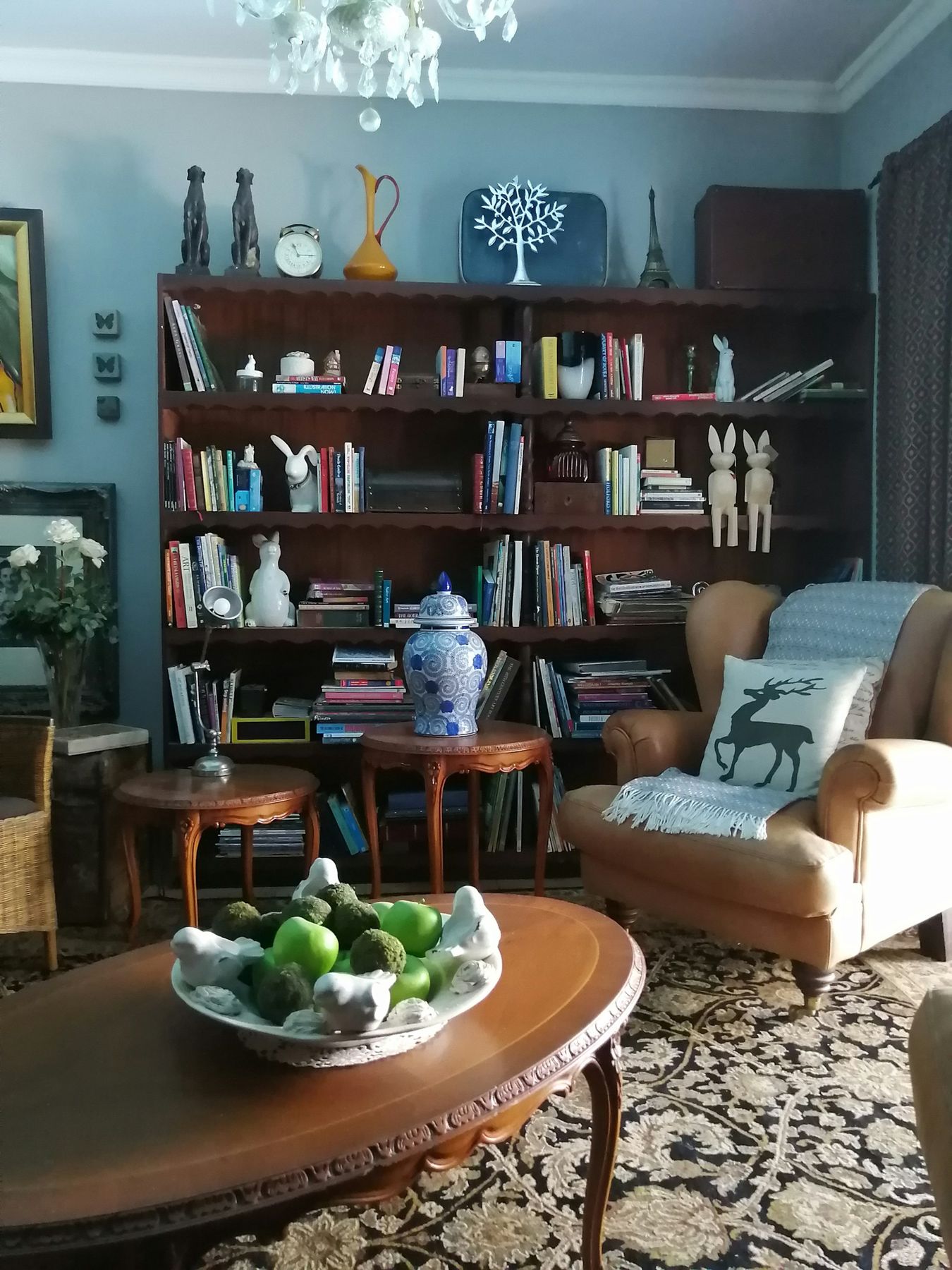 A lounge with books